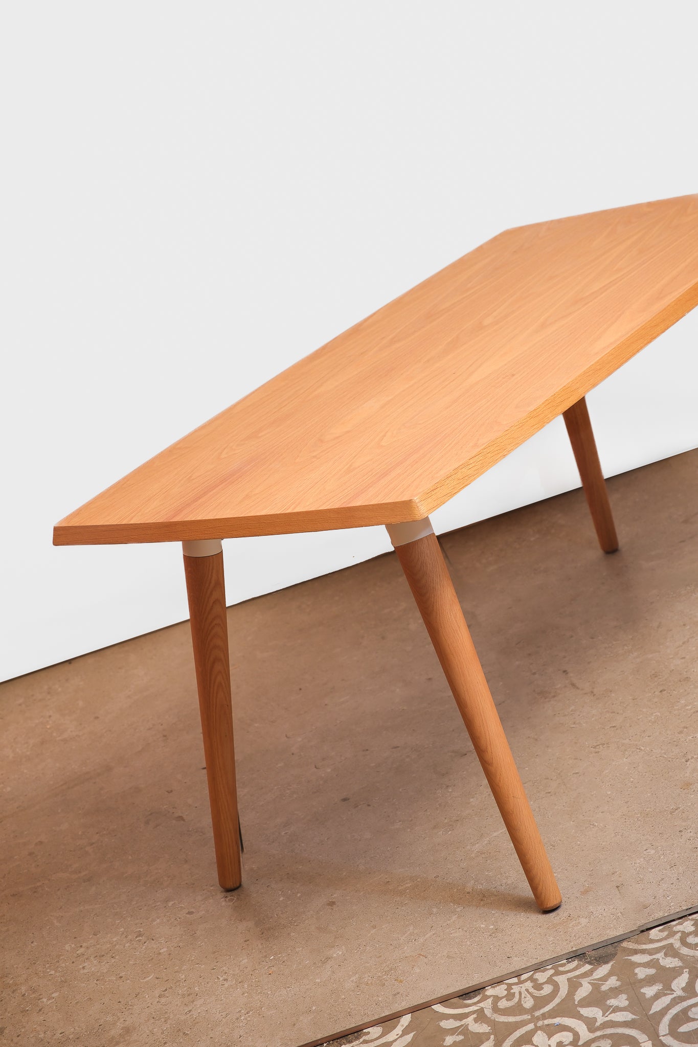 Modern Solid Oak Dining Table By Sean DIX