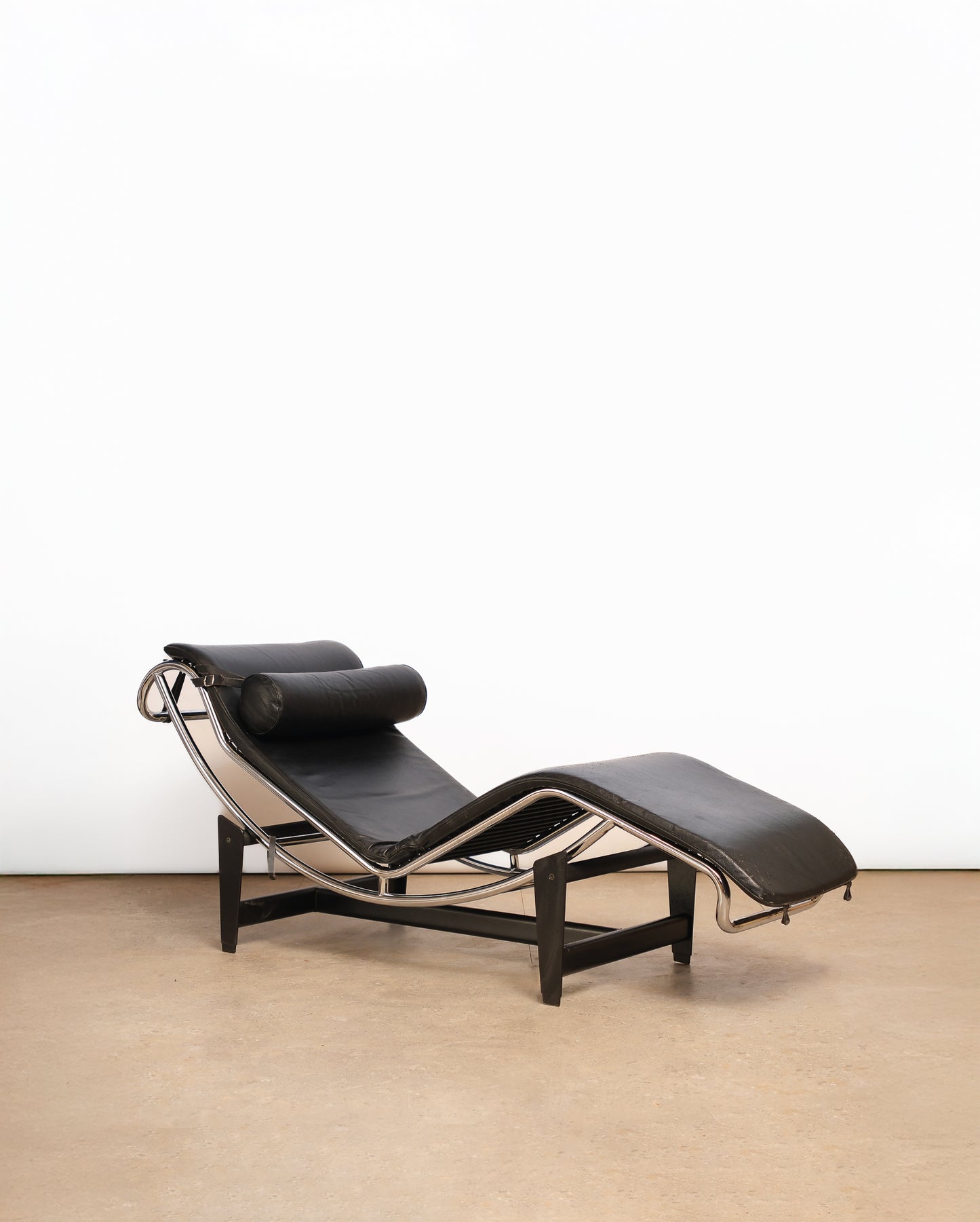 Le Corbusier Chair